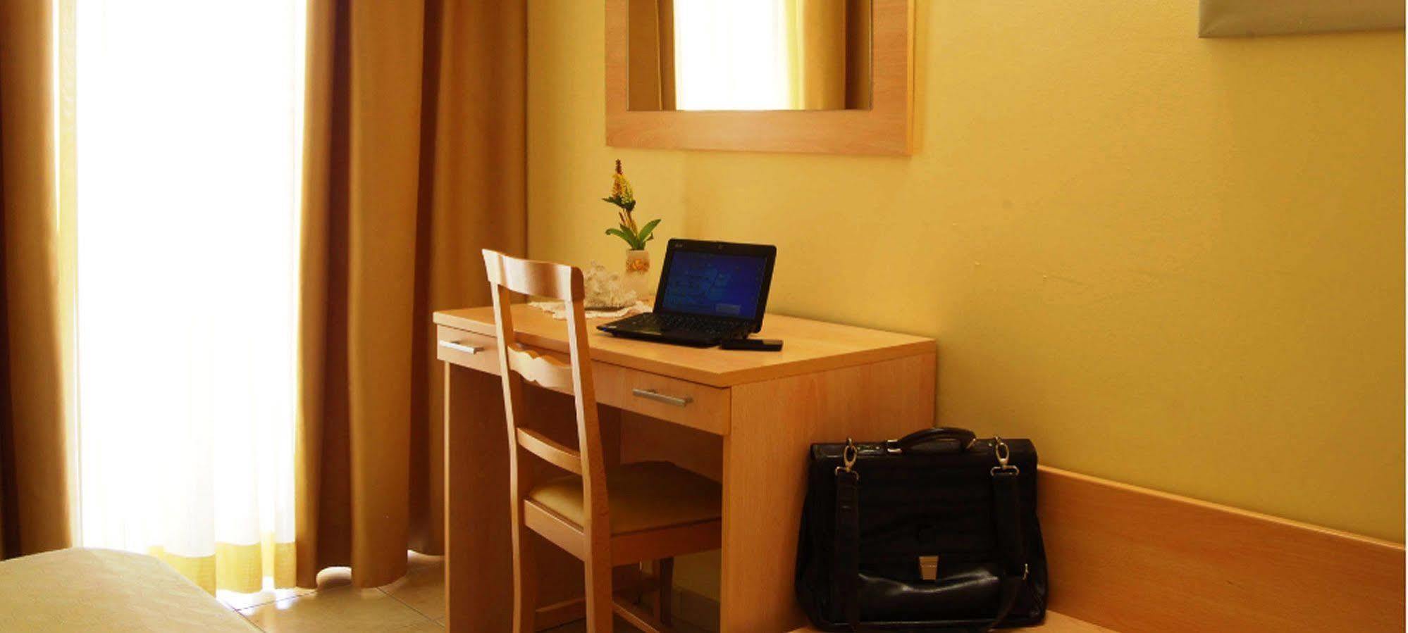 Hotel Caggiari Senigallia Exteriér fotografie