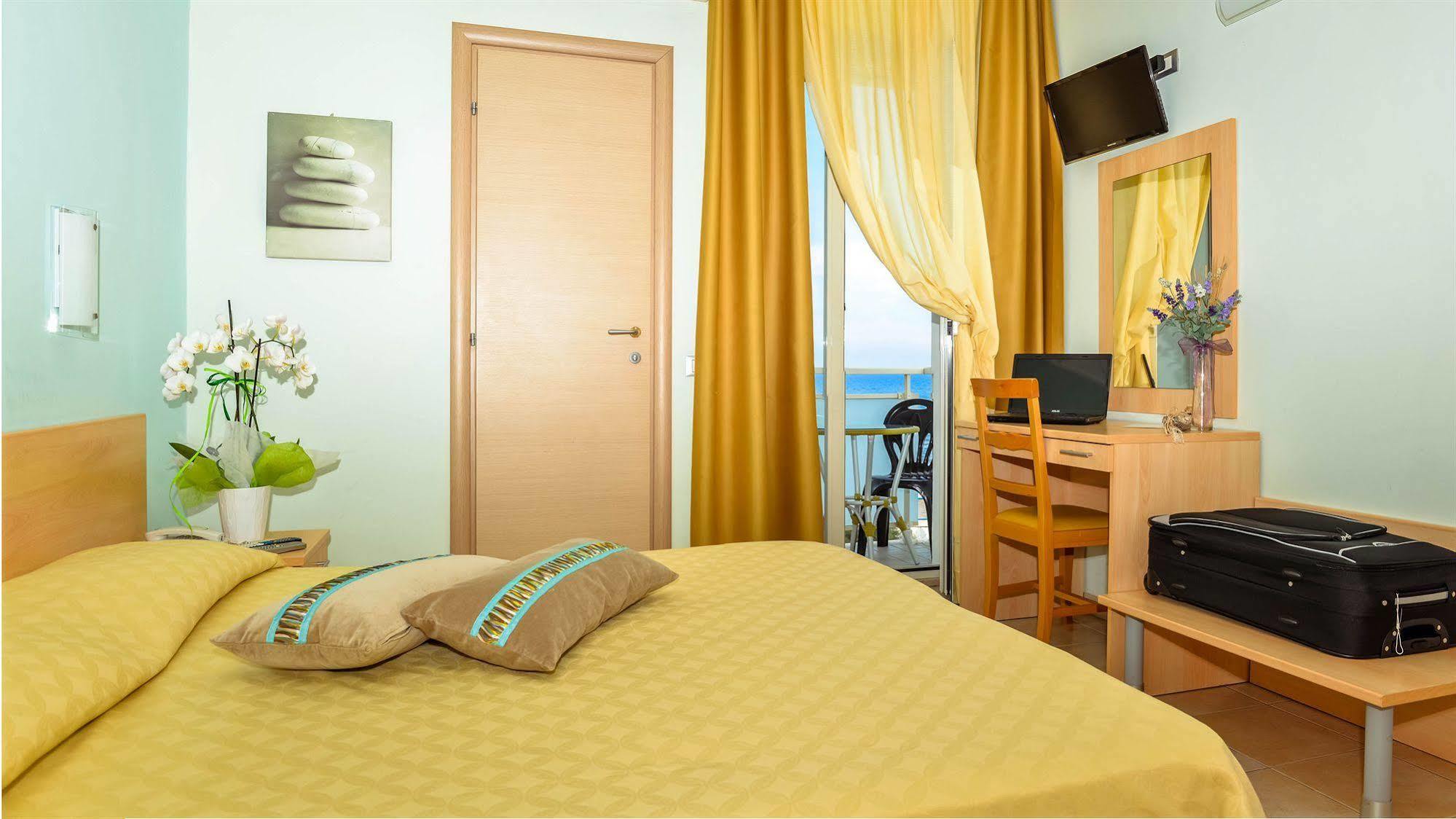 Hotel Caggiari Senigallia Exteriér fotografie